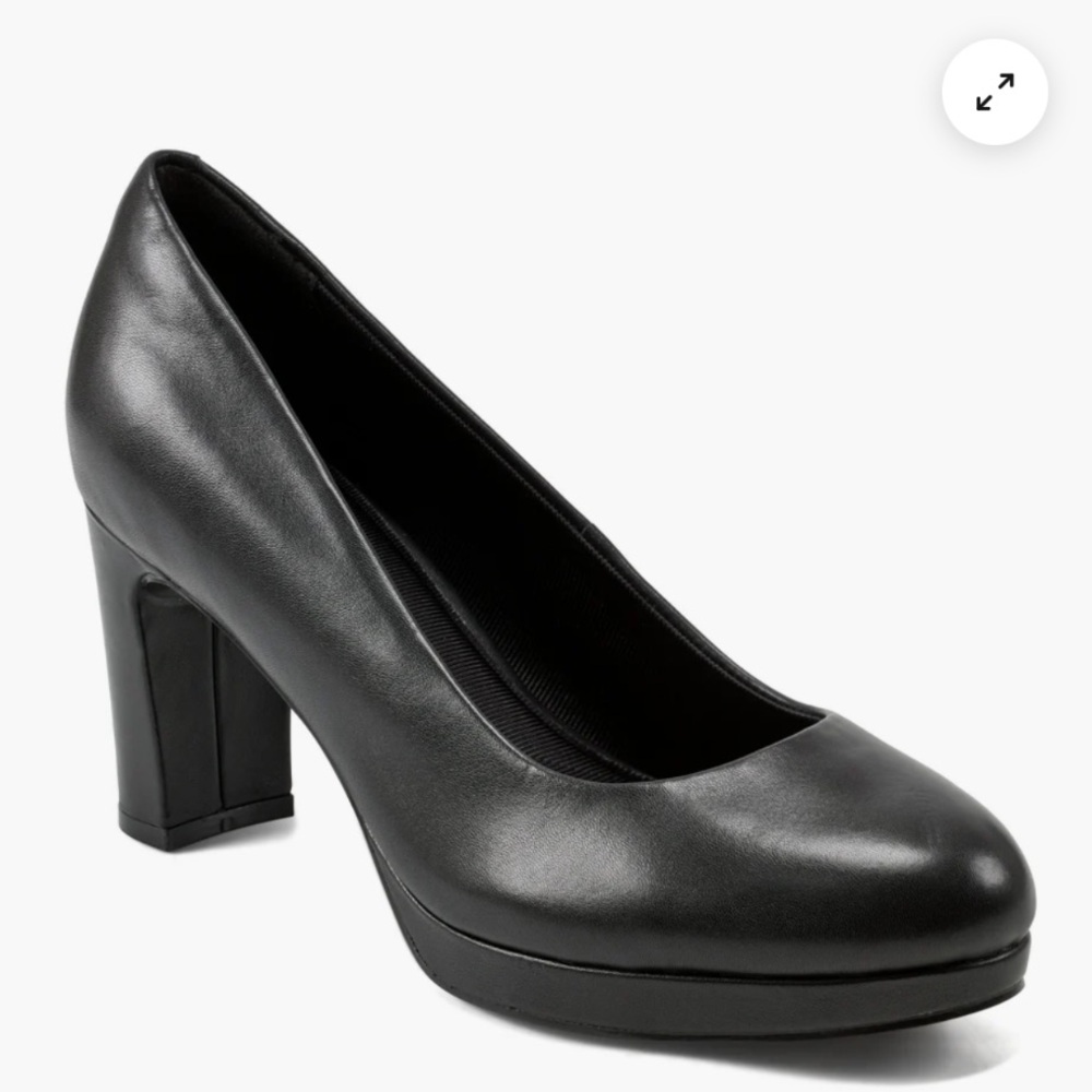 Rockport Black Pumps